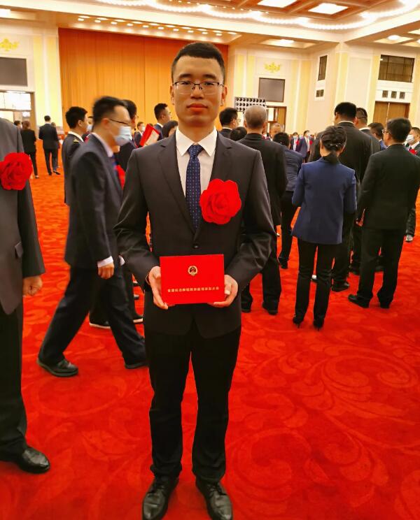 专访三门峡医生石磊：我到人民大会堂领奖的故事……